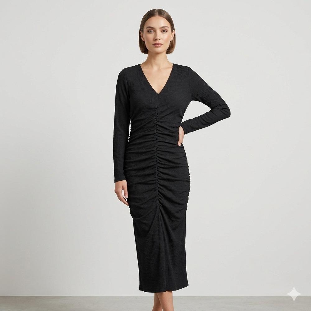 H&M Black Ruched Crepe‎ Maxi Dress Womens Size M Long Sleeve V-Neck Viral Chic